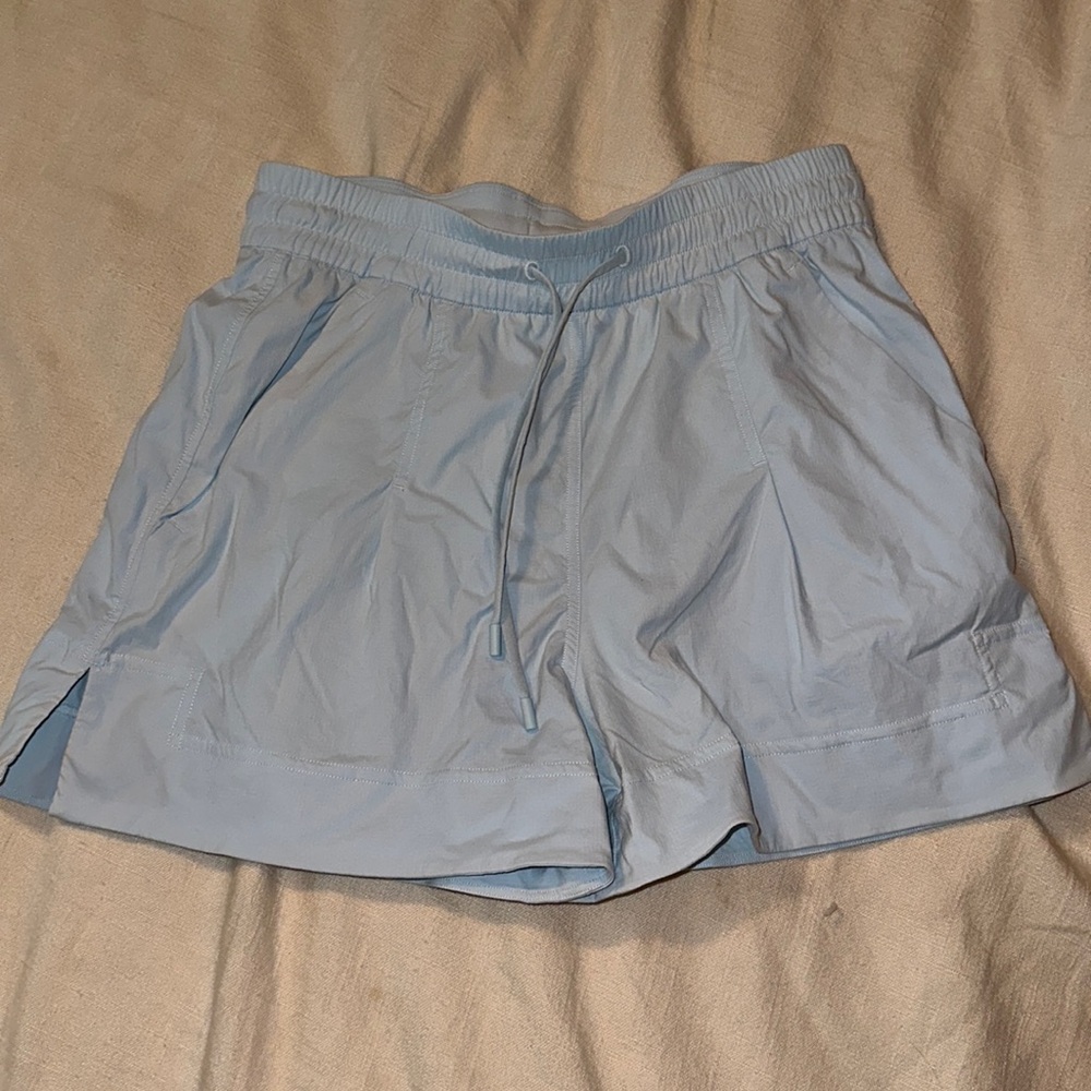 Lululemon Lightweight mid-rise shorts